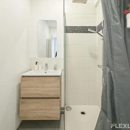 Holiday home Flexliving - - Houel Paris
