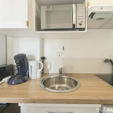 Flexliving - - Houel Holiday home